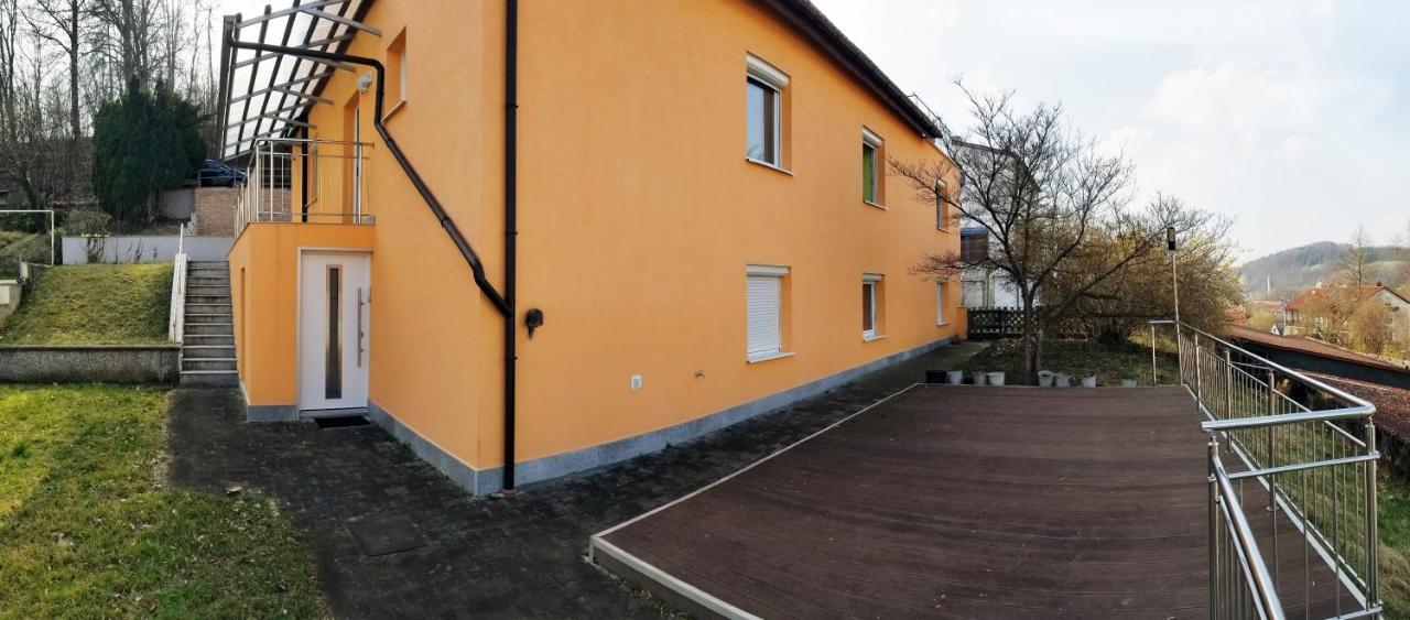 A Spacious 3 Bedroom Apartment In Bad Abbach/Regensburg 外观 照片