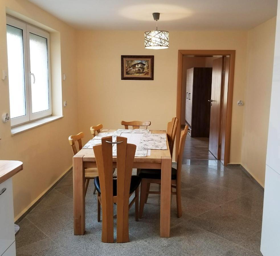 A Spacious 3 Bedroom Apartment In Bad Abbach/Regensburg 外观 照片